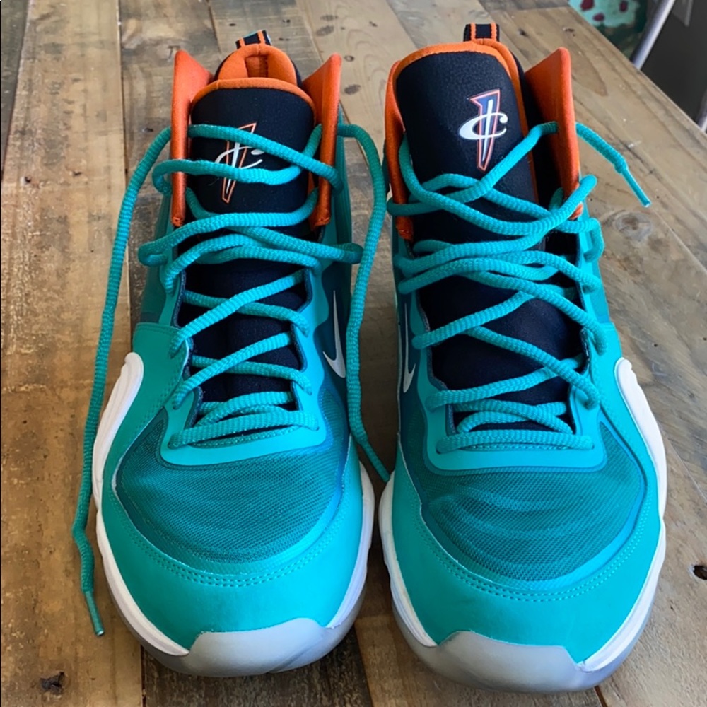 Nike Penny V